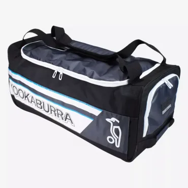 8.5 Wheelie Cricket Bag